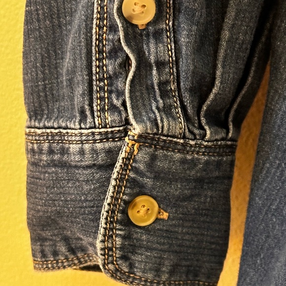Liz Claiborne | Dark Blue Denim Button-Down Shirt - Picture 4 of 8